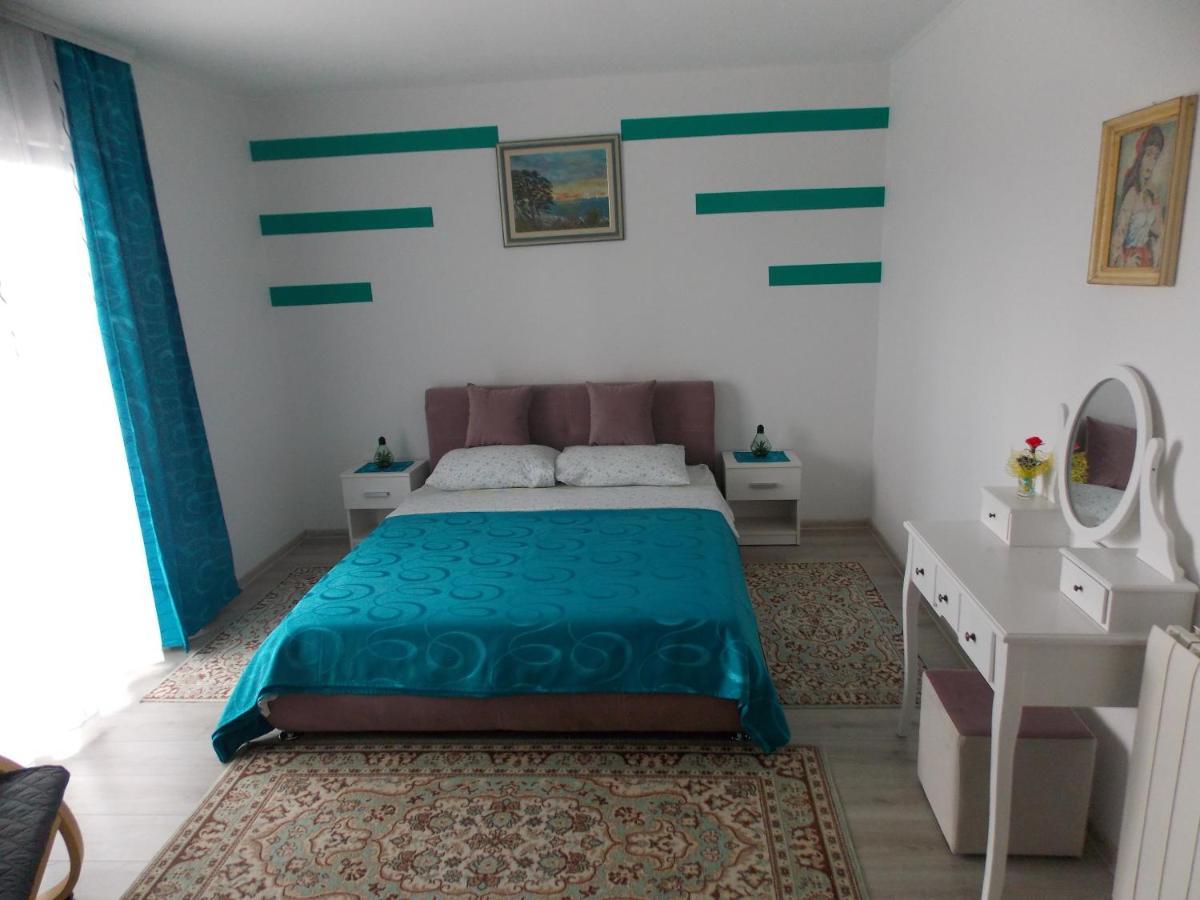 Hanifa Apartmani Rovinj Exteriör bild