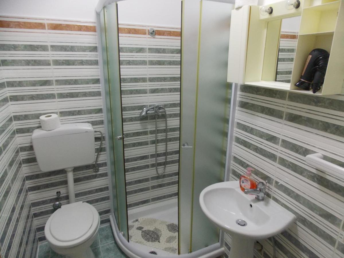 Hanifa Apartmani Rovinj Exteriör bild