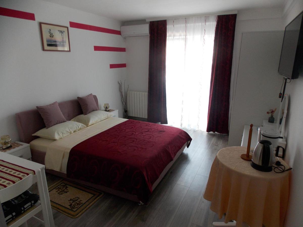 Hanifa Apartmani Rovinj Exteriör bild